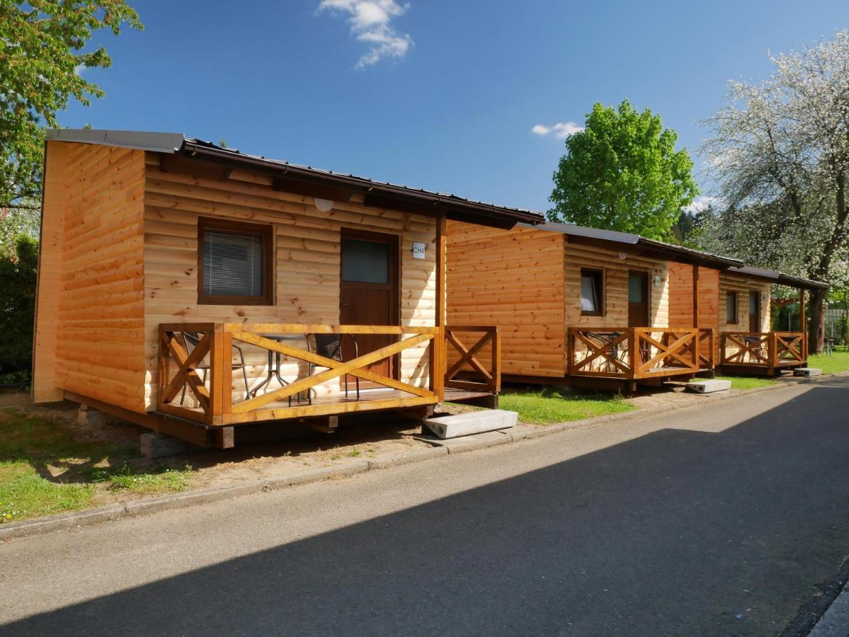 Camping Roznov Hotel Rožnov pod Radhoštěm Eksteriør billede