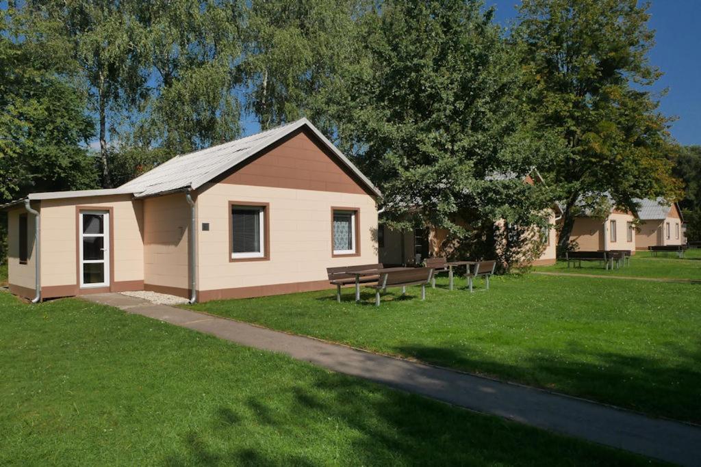 Camping Roznov Hotel Rožnov pod Radhoštěm Eksteriør billede