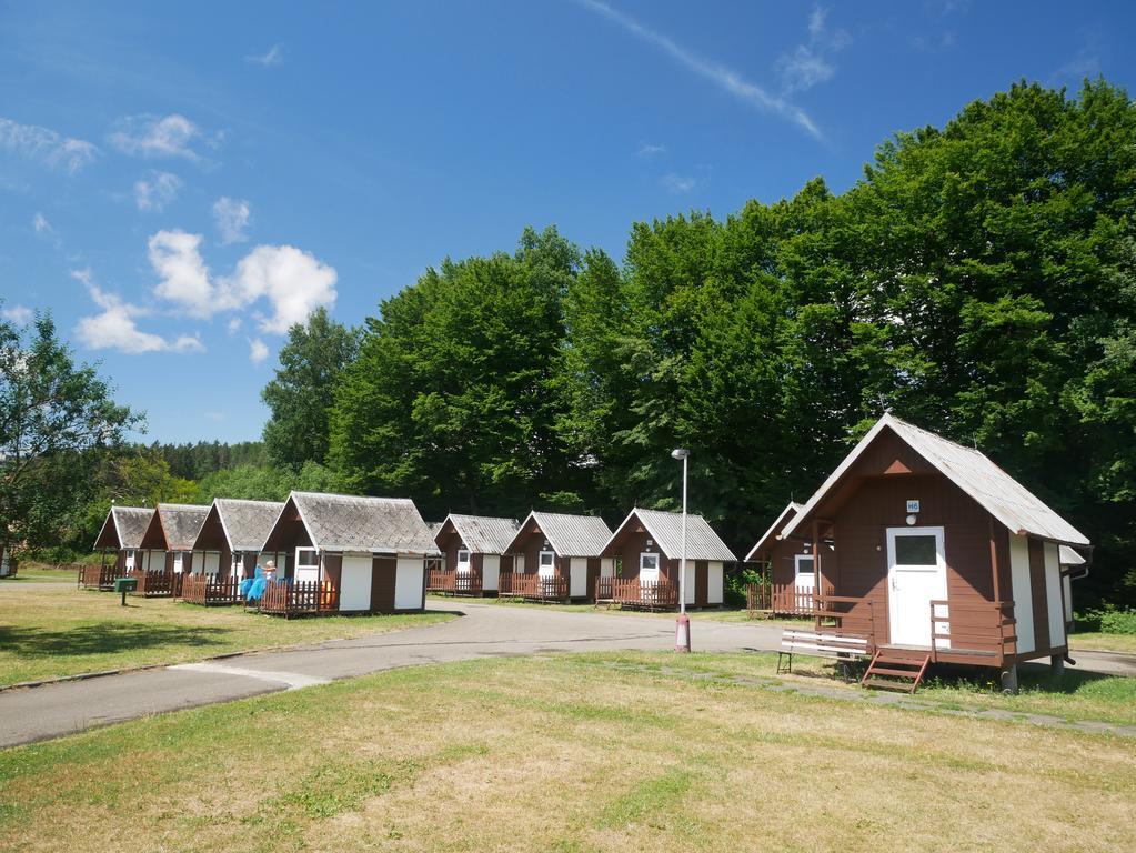 Camping Roznov Hotel Rožnov pod Radhoštěm Eksteriør billede